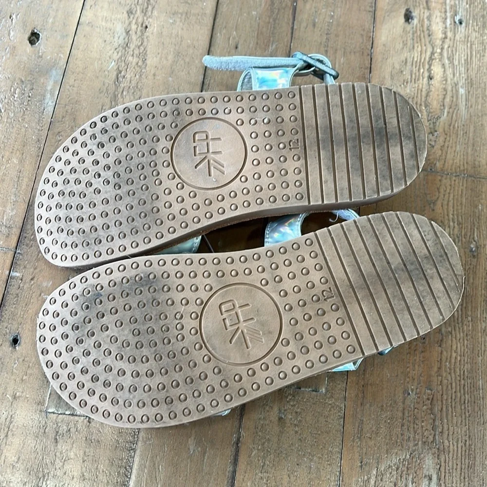Freshly picked Holographic Sandals with Bow